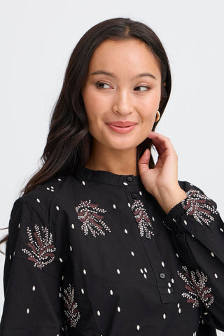 Brea Shirt | Black Embroidery