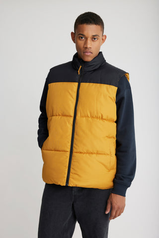 Elwin Padded Vest | Buckthorn Brown