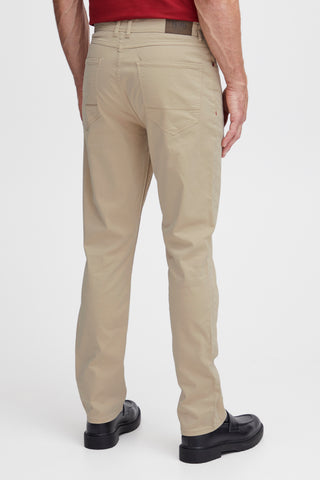 FQ1924 Paul 5 Pocket Chino | Crockery