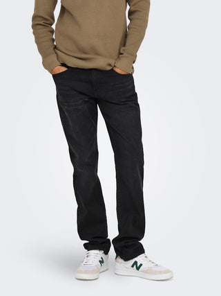 Weft Mid Rise Regular Jean | Black