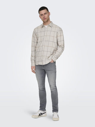 Loom Mid Rise Slim Jean | Light Grey