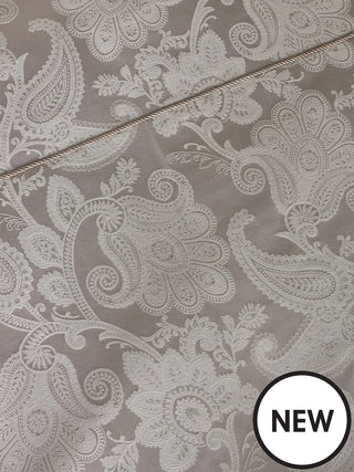 Opulent Jacquard Duvet Set | Champagne