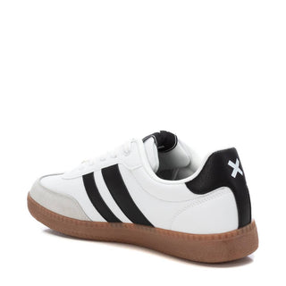 Striped Trainer | White