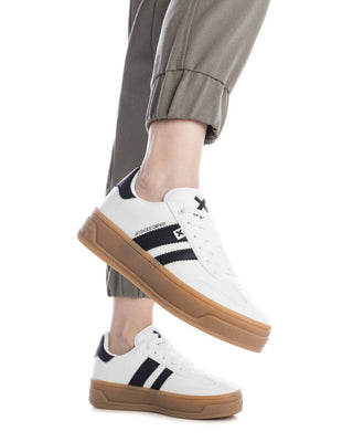 Striped Trainer | White