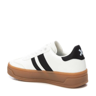 Striped Trainer | White