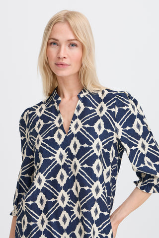 Ikaia V Neck Blouse | Navy Blazer