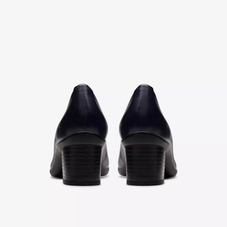 Shaya Poppy | Navy Leather