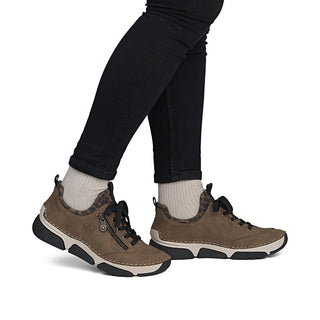 Zipper Trainer | Wood Brown