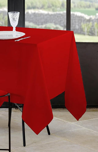 Lovely Casa Nelson Tablecloth Red