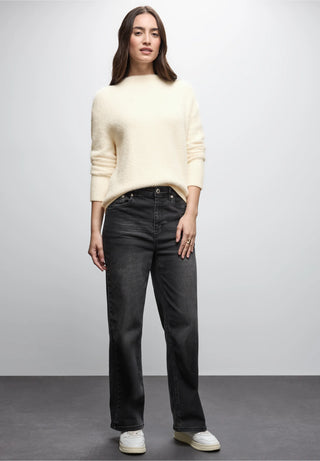 Round Neck Fluffy Jumper | Soft Beige