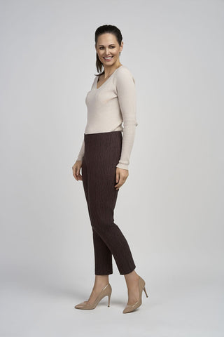 Butter Cup Ankle Grazer Trouser | Tawny Fold