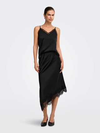 Menus Strap Lace Top | Black
