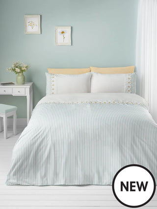 Embroidered Daisy Duvet Set | Sage